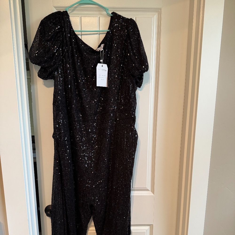 Ivy City Black Sequin Jumpsuit Cropped Leg